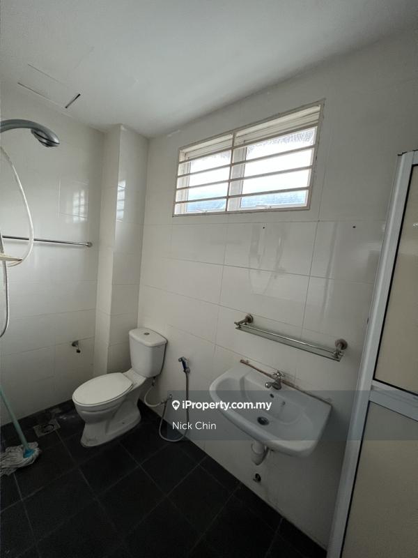 4-storey Terraced House for Sale in taman cheras jaya, Seri Kembangan by Nick Chin - iProperty.com.my