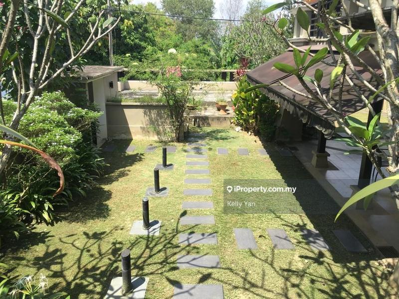 Rumah Berkembar untuk Dijual di Ulu Kelang, Selangor oleh Kelly Yan Kai Lit - iProperty.com.my