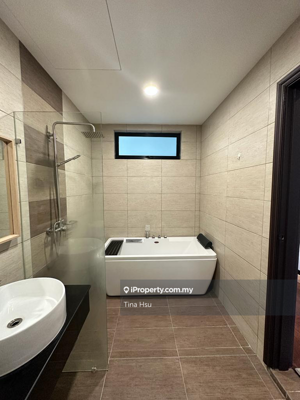 Service Residence for Sale in Molek Regency by Tina Hsu - iProperty.com.my