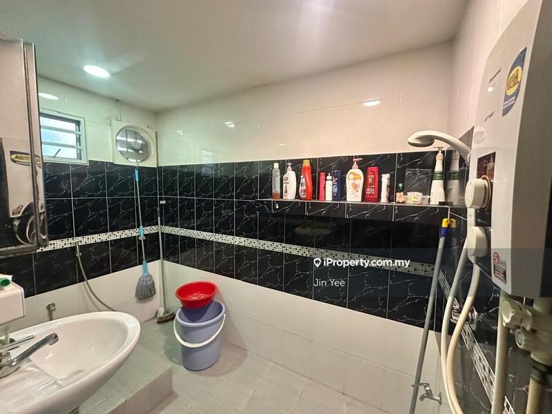 Rumah Berangkai 2 Tingkat untuk Dijual di Taman Kuchai Jaya, Kuchai Lama oleh Jin Yee - iProperty.com.my