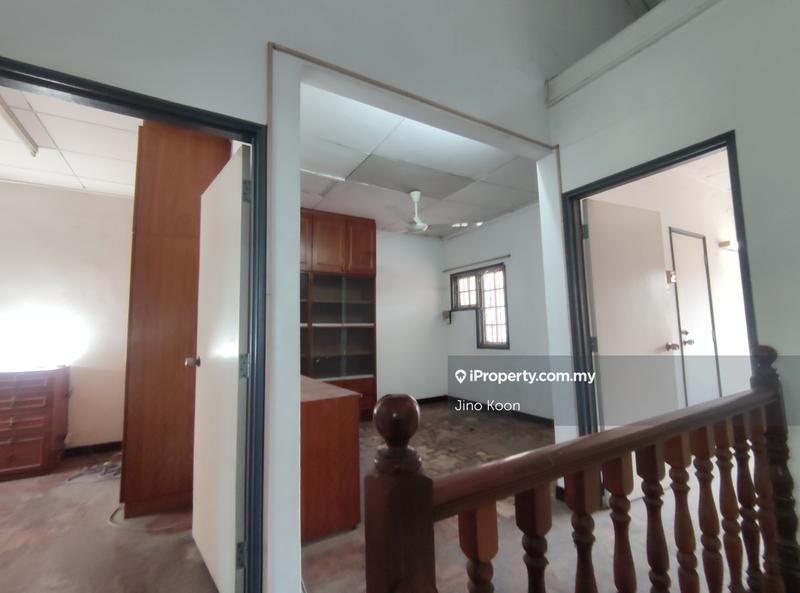 For Sale - 2 Storey Terrace House @ Seksyen 26 Shah Alam, Taman Bukit Saga, Sri Muda HICOM