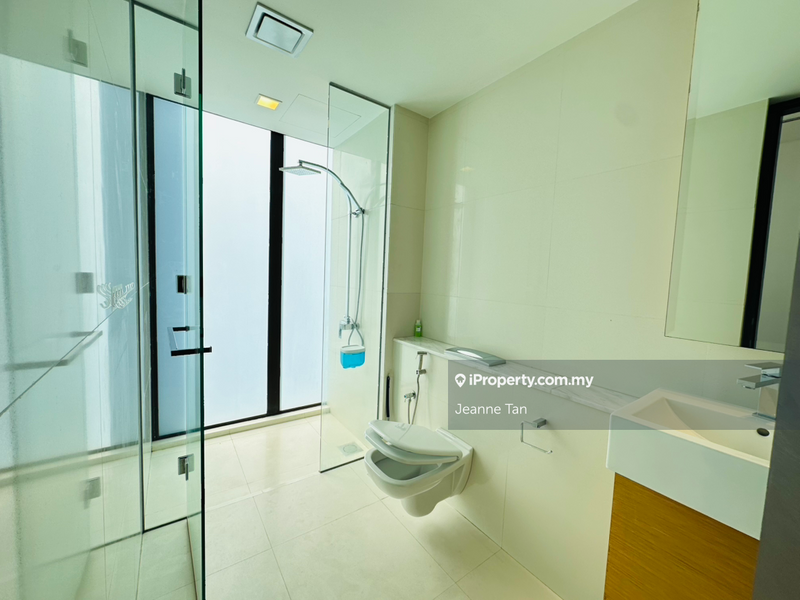 Service Residence for Sale in Clearwater Residences by Jeanne Tan - iProperty.com.my