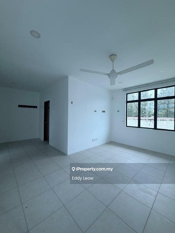Rumah Berangkai 3 Tingkat untuk Dijual di Taman Limbongan Indah, Melaka City oleh Eddy Leow - Interior - iProperty.com.my