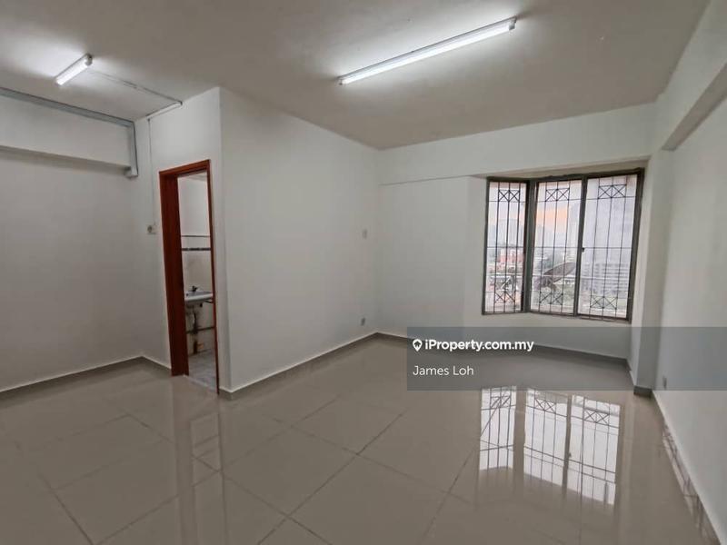 For Rent - Menara Megah