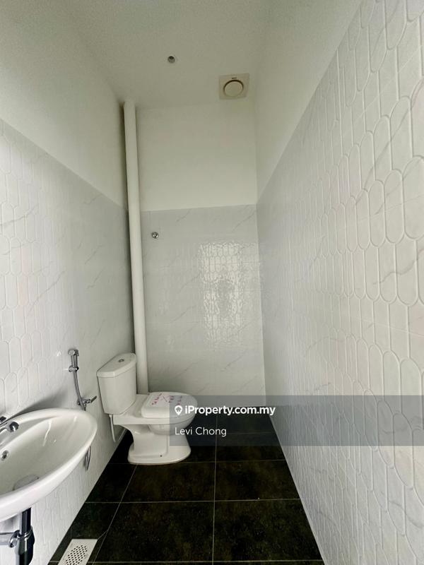 Semi-Detached House for Sale in ESG Park, Ipoh by Levi Chong - iProperty.com.my
