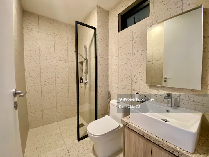Service Residence for Sale in D'Cosmos Residences by Dino Chia CS - iProperty.com.my