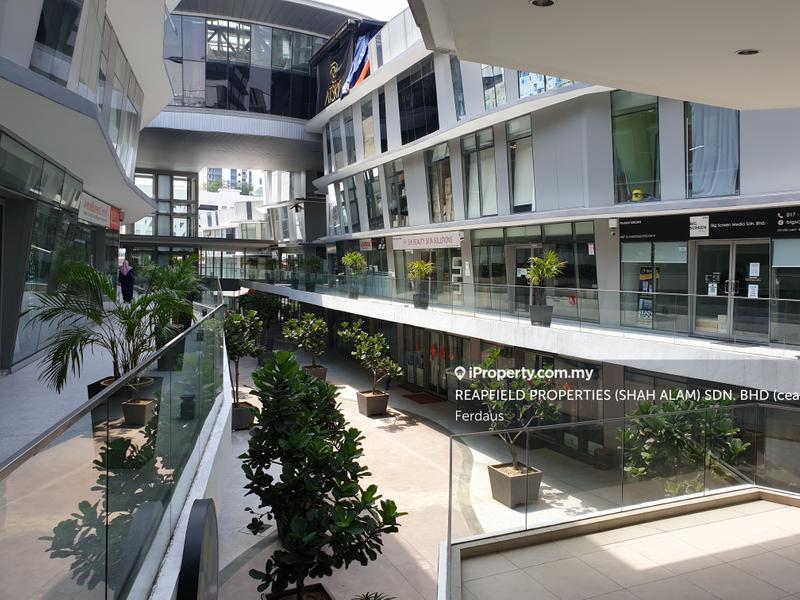 Kedai-Pejabat untuk Dijual di Kota Damansara, Petaling Jaya oleh Ferdaus - iProperty.com.my