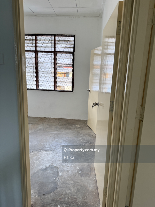 Rumah Berangkai 2 Tingkat untuk Dijual di t50xl, Johor Bahru oleh HT Ku - iProperty.com.my