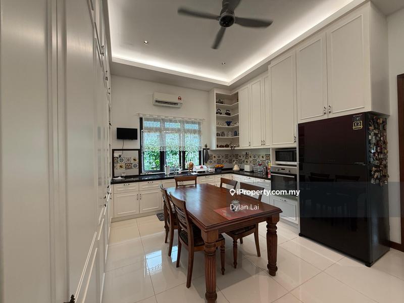 Bungalow House untuk Dijual di Perdana Lakeview East, Cyberjaya oleh Dylan Lai - iProperty.com.my