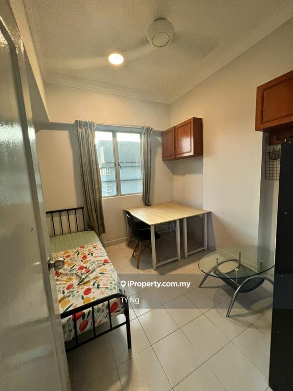 Service Residence for Sale in E-Tiara by Ty Ng - Bedroom - iProperty.com.my