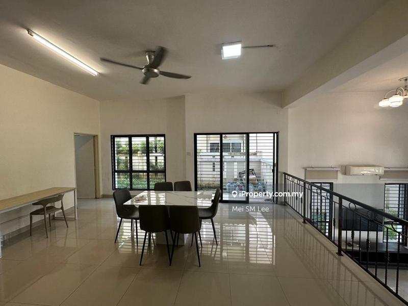 Rumah Berkembar untuk Dijual di Taman Bukit Prima, Cheras oleh Mei SM Lee - The Peak, Taman Bukit Prima, Cheras Dining Room - iProperty.com.my