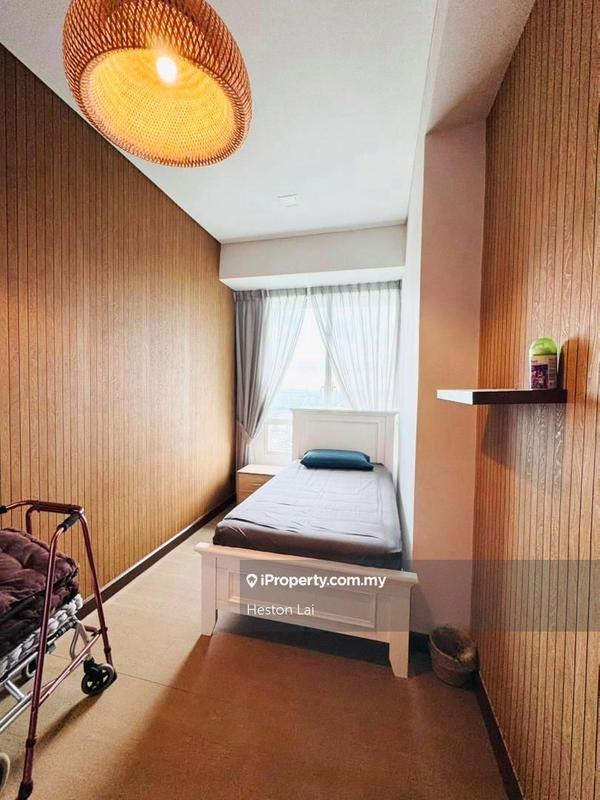 Kediaman Servis untuk Dijual di Puteri Cove Residences oleh Heston Lai - iProperty.com.my