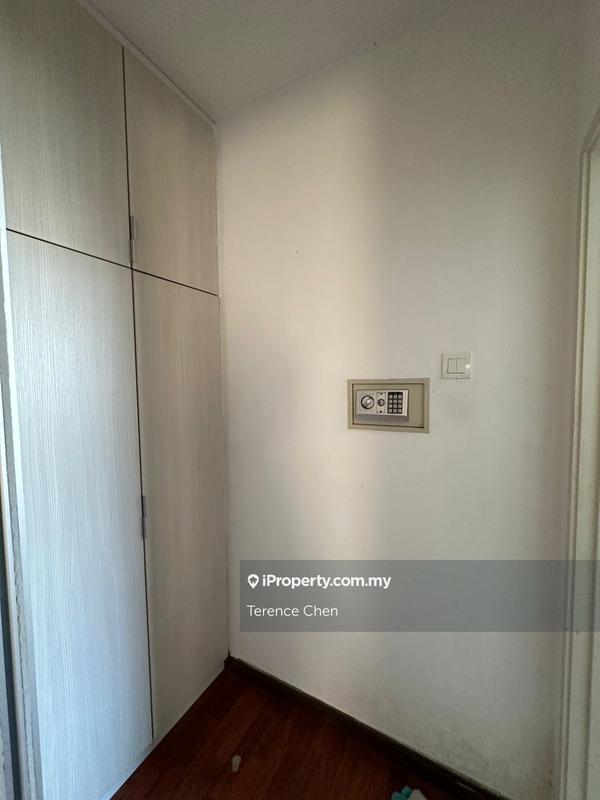 Rumah Berangkai 2 Tingkat untuk Dijual di Taman Puchong Hartamas Kim Crest, Puchong oleh Terence Chen - iProperty.com.my