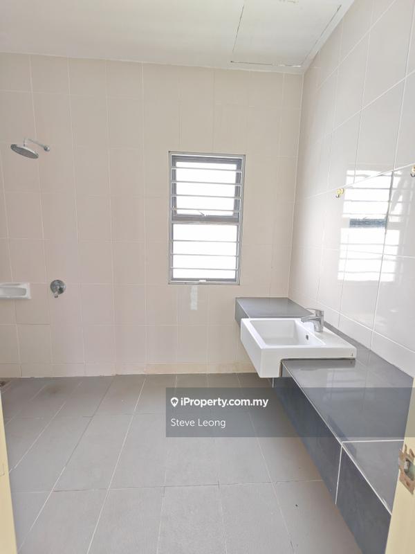 Rumah Berangkai 3 Tingkat untuk Dijual di Setia Utama, Setia Alam oleh Steve Leong - iProperty.com.my