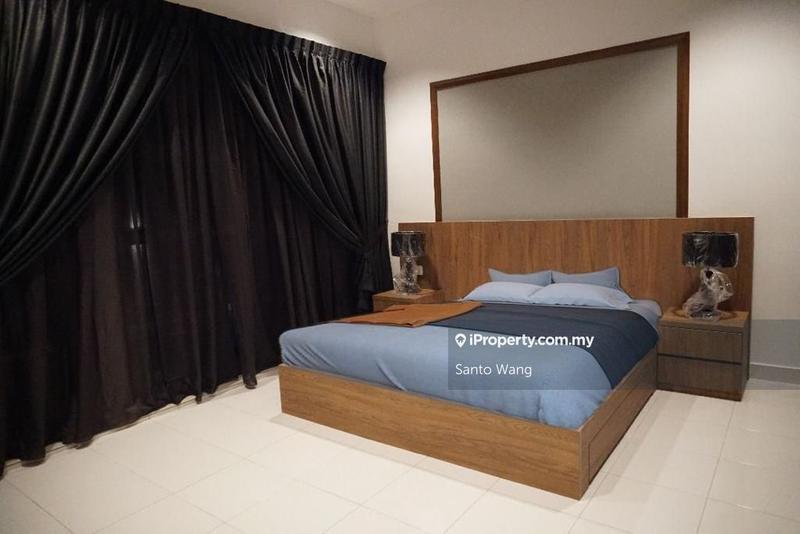 Rumah Berangkai 3 Tingkat untuk Dijual di Bandar Seri Alam, Masai oleh Santo Wang - iProperty.com.my