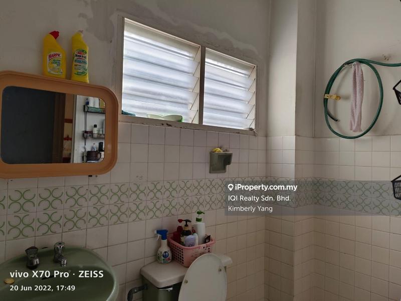 Rumah Berangkai 2 Tingkat untuk Dijual di Taman Bukit Desa, Taman Desa oleh Kimberly Yang - iProperty.com.my