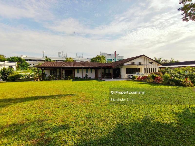 Bungalow House for Sale in Seksyen 7, Petaling Jaya by Mel Walia - iProperty.com.my