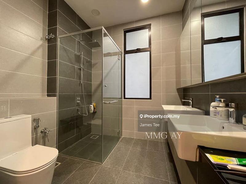 Rumah Berkembar untuk Dijual di 2 Storey Brand New Semi D By water Setia Utama 4, Setia Alam oleh James Tee - iProperty.com.my