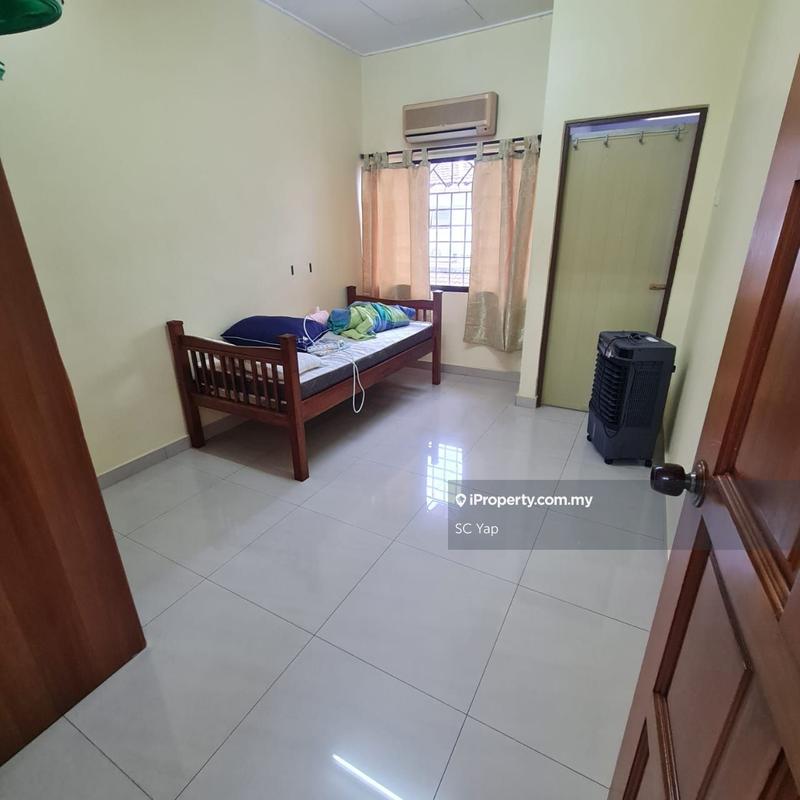 Rumah Teres 2-Tingkat untuk Dijual di Taman Sungai Besi Indah, Seri Kembangan oleh SC Yap - iProperty.com.my
