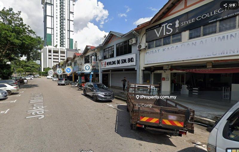 For Sale - Taman Molek @ Double Storey Shoplot 24x80sqft