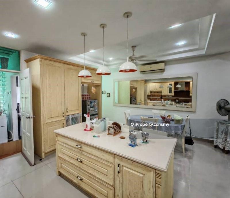 Rumah Teres 3-Tingkat untuk Dijual di Tanjung Bungah, Penang oleh Alan Tan - iProperty.com.my