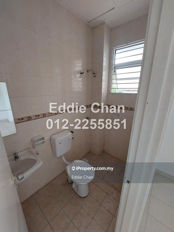 2.5-storey Terraced House for Sale in Ukay Perdana (De Puncak), Ampang by Eddie Chan - iProperty.com.my