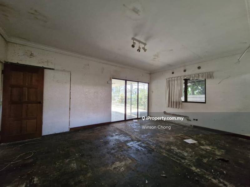 Bungalow House for Sale in George Town, Penang by Winson Chong - iProperty.com.my
