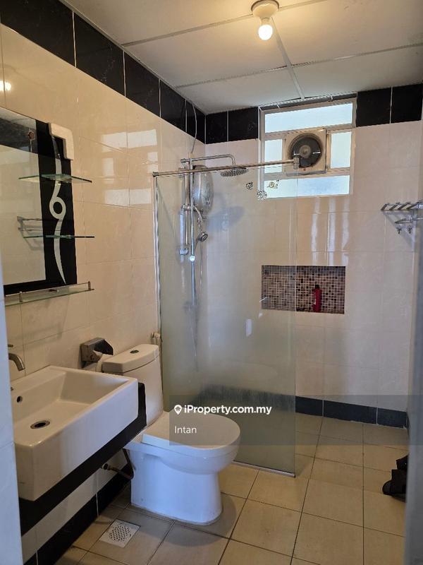 Condominium for Sale in Platinum Hill PV 8 by Intan - iProperty.com.my
