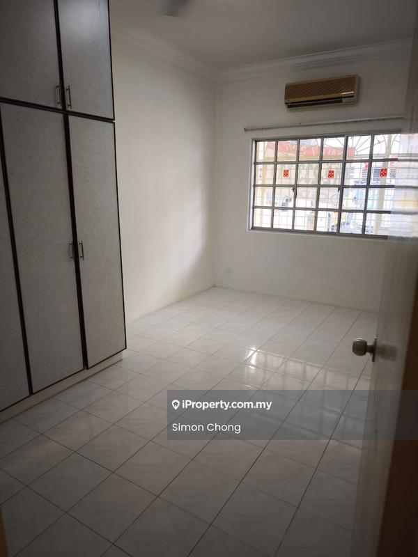 Rumah Bandar untuk Dijual di Taman Saga, Ampang oleh Simon Chong - iProperty.com.my