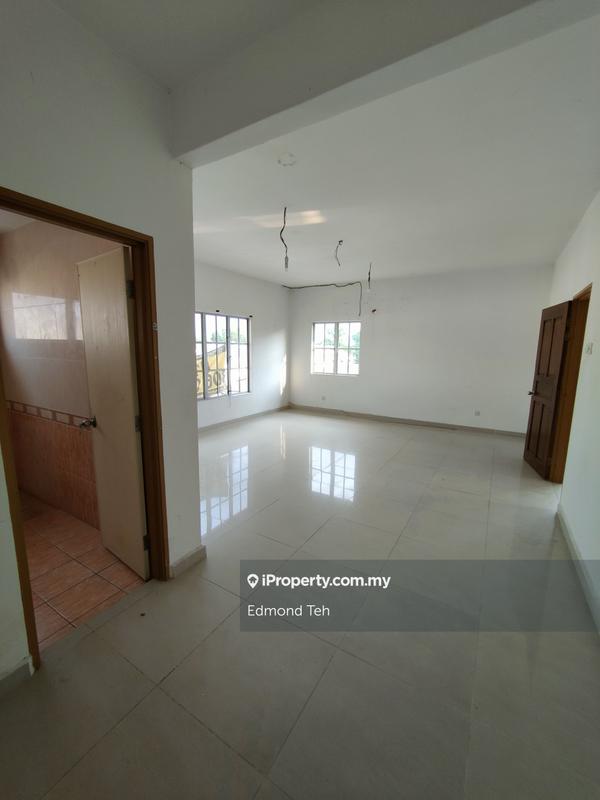 Rumah Berkembar untuk Dijual di Taman Minang Ria, Cheras oleh Edmond Teh - iProperty.com.my