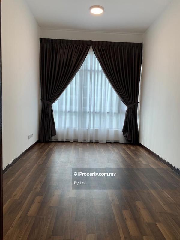 Service Residence for Rent in Molek Regency by By Lee - iProperty.com.my