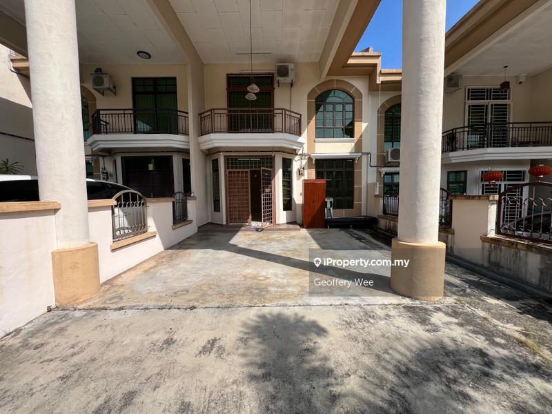 Rumah Berangkai 2 Tingkat untuk Dijual di Taman Angsa Mas, Durian Tunggal oleh Geoffery Wee - iProperty.com.my