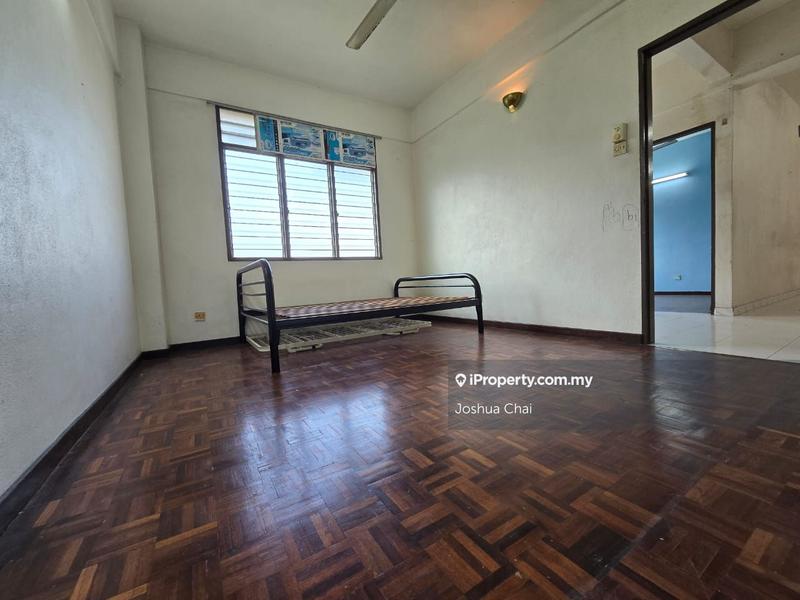 Flat for Sale in Taman Bukit Jambul by Joshua Chai - iProperty.com.my