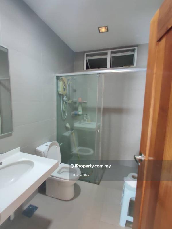 Rumah Berkembar untuk Dijual di Taman Overseas Union (Taman Oug), Jalan Klang Lama (Old Klang Road) oleh Tina Chua - iProperty.com.my