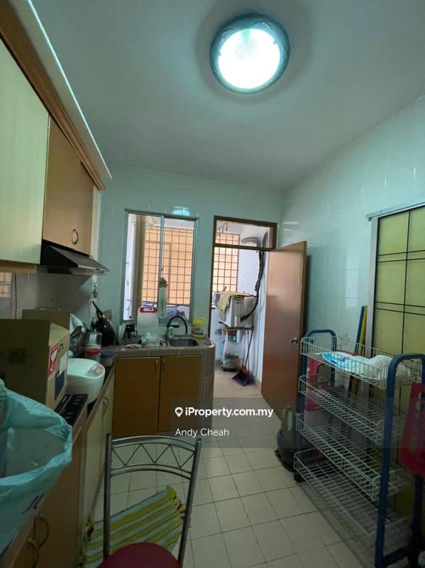 Pangsapuri untuk Dijual di Pangsapuri Persiaran Tanjung oleh Andy Cheah - iProperty.com.my