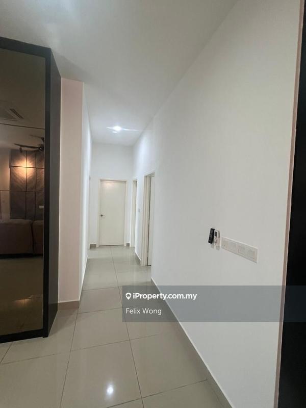 Condominium for Sale in Skyvilla @ D'Island by Felix Wong - iProperty.com.my