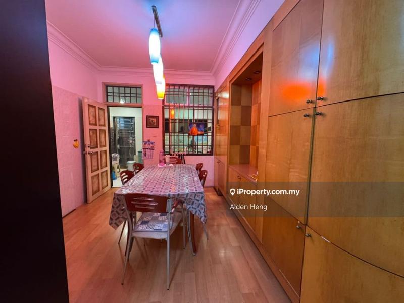 2.5-storey Terraced House for Sale in Taman Perling, Perling by Alden Heng - iProperty.com.my