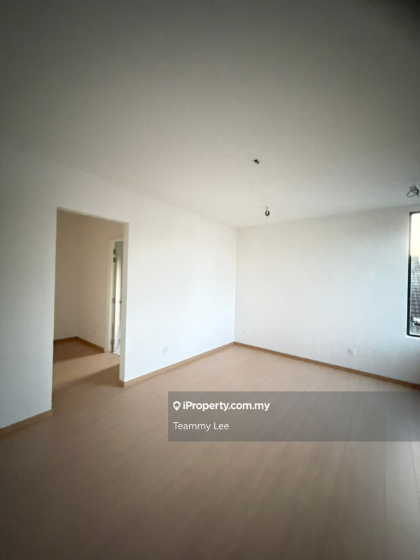 Rumah Berkembar untuk Dijual di Taman Ikhlas, Bandar Sungai Long oleh Teammy Lee - iProperty.com.my