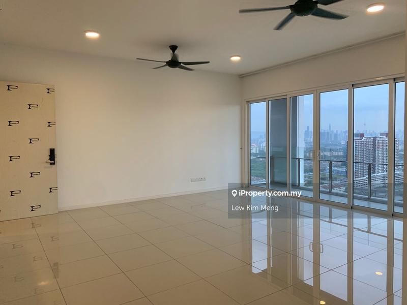 For Sale - Clarita Tower @ Eco Sky