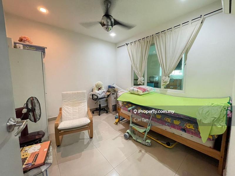 Rumah Teres 3-Tingkat untuk Dijual di New Green Park, Rawang oleh C.H Tan - iProperty.com.my