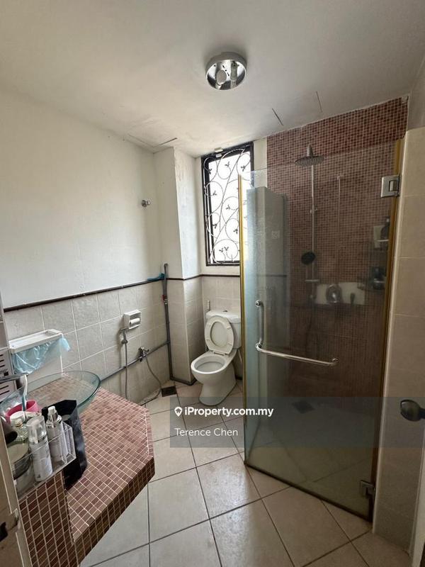 Rumah Berangkai 2 Tingkat untuk Dijual di Taman Puchong Hartamas Kim Crest, Puchong oleh Terence Chen - iProperty.com.my