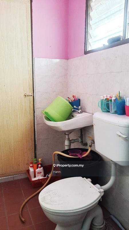 2-storey Terraced House for Sale in Taman Bukit Serdang, Seri Kembangan by Hann - iProperty.com.my
