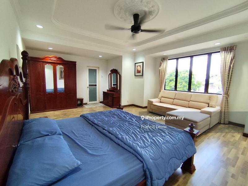 Bungalow House for Rent in Bandar Country Homes, Rawang by Francis Leow - iProperty.com.my
