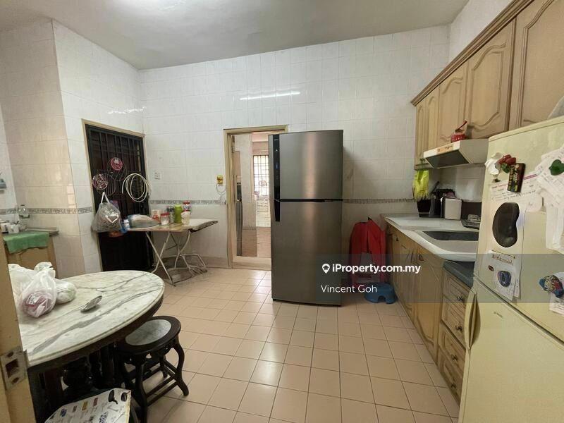 Rumah Berangkai 2 Tingkat untuk Dijual di Bukit Jelutong, Shah Alam oleh Vincent Goh - iProperty.com.my