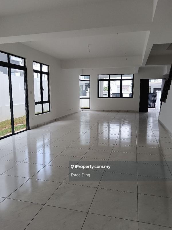 Rumah Berkembar untuk Dijual di Abadi Heights, Puchong oleh Estee Ding - iProperty.com.my