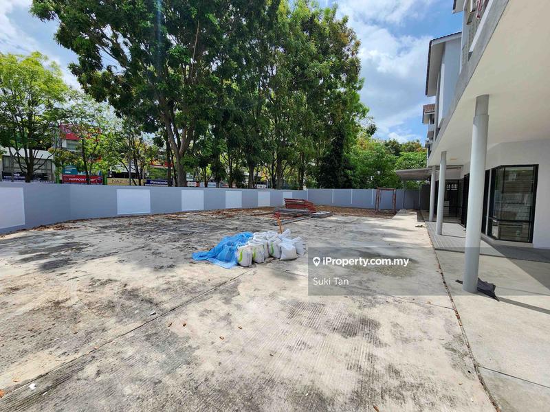 Rumah Berangkai 3 Tingkat untuk Dijual di Lake Fields, Sungai Besi oleh Suki Tan - iProperty.com.my