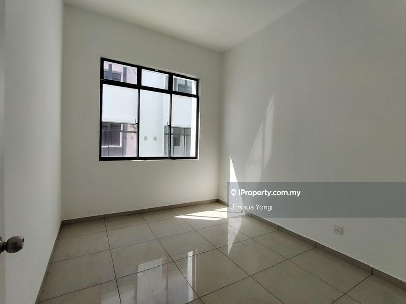 Rumah Teres 2-Tingkat untuk Dijual di Eco Majestic, Semenyih oleh Joshua Yong - iProperty.com.my
