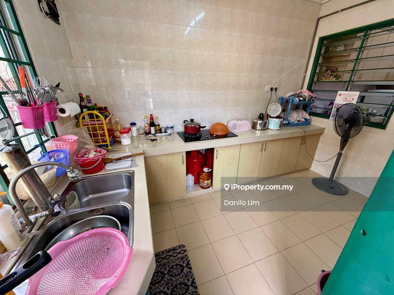 Rumah Berangkai 2 Tingkat untuk Dijual di Alam Damai, Cheras oleh Danilo Lim - Kitchen - iProperty.com.my