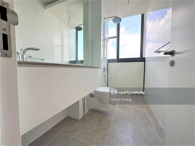 Service Residence for Sale in Senada Residence @ KLGCC Resort by Shean Chang - iProperty.com.my