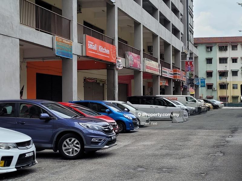 Shop / Office for Sale in Taman Raintree, Batu Caves by Esther Yee - iProperty.com.my